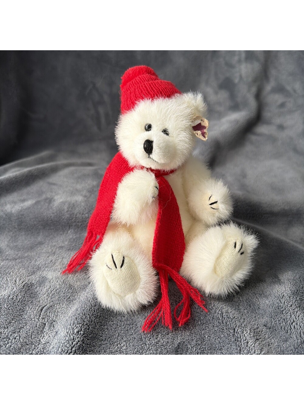 Retired Vintage Ty@Attic Treasurers White Teddy Bear Christmas Red Hat